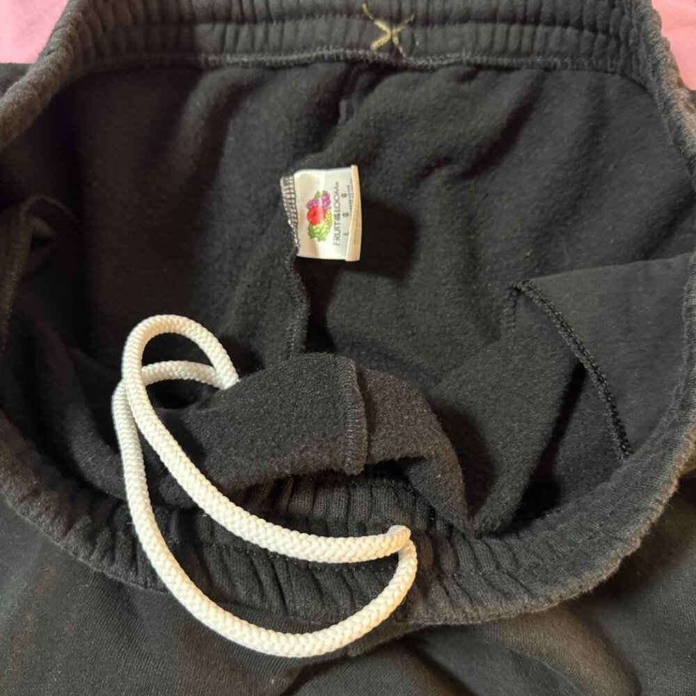 Bad Bunny sweatpants YHLQMDLG Yo Hago Lo Que Me Da La Gana FOL size Large (READ) - Picture 8 of 15